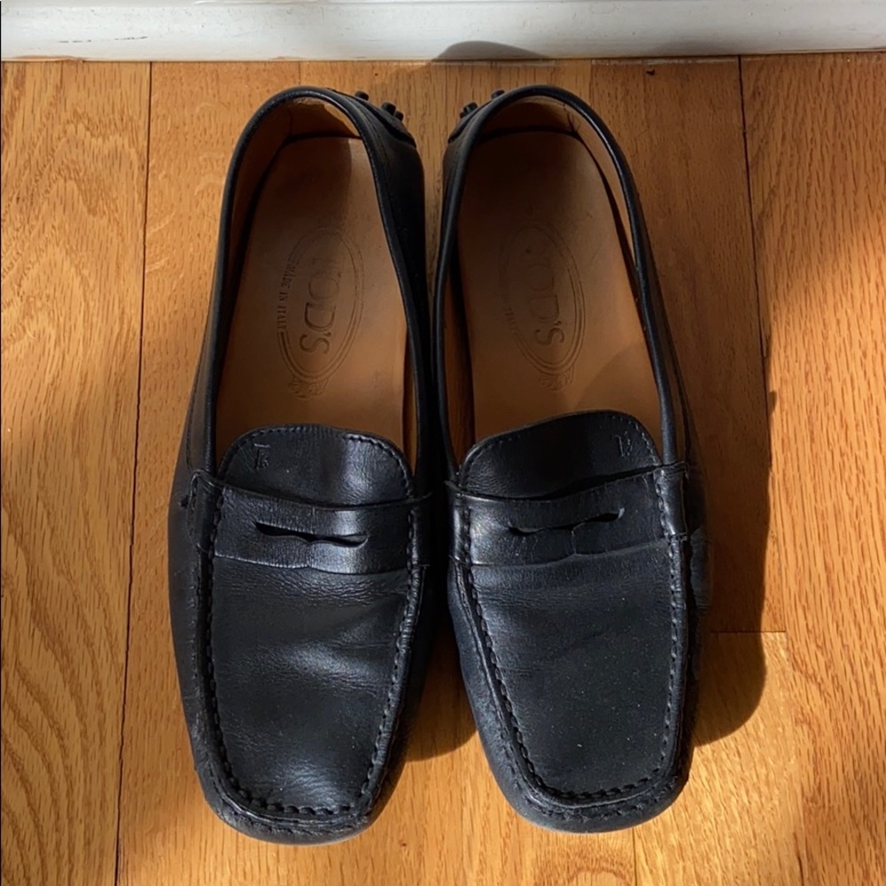 Tod’s Classic “Driving” Moccasin